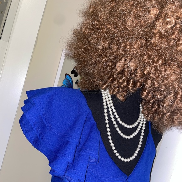 Wig - Picture 3 of 7